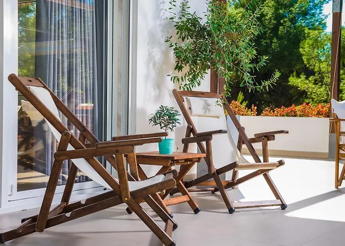 The White At Sani Villa