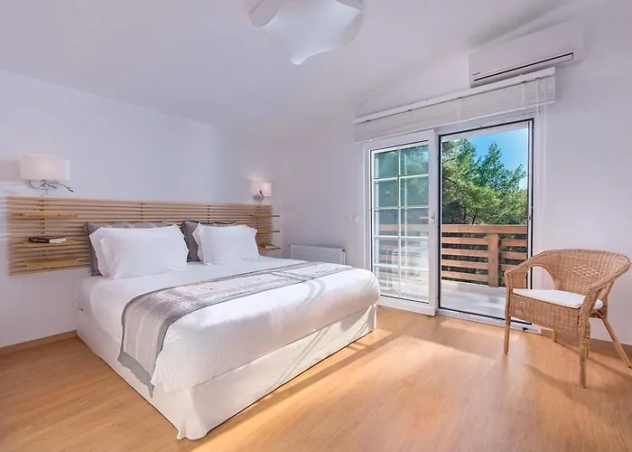 The White At Sani Villa