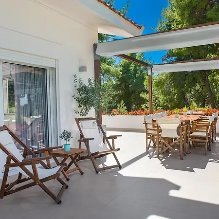 Villa The White At Sani *