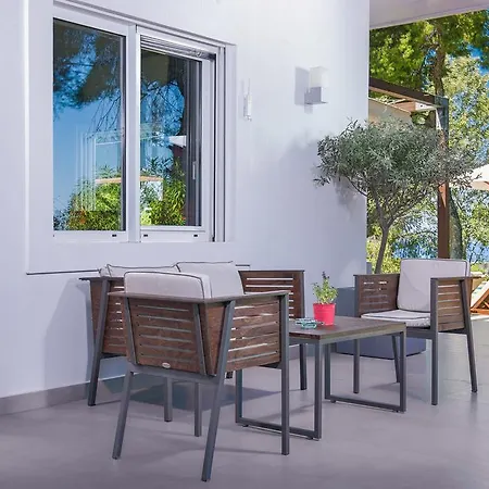 The White At Sani Villa