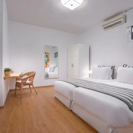 The White At Sani Villa *