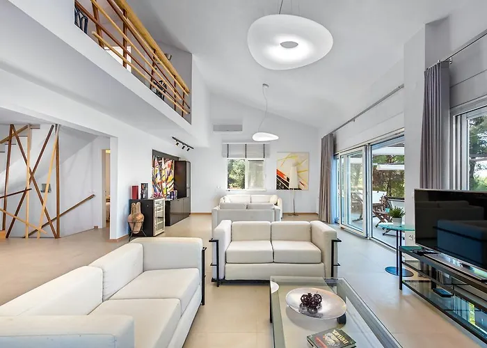 Villa The White At Sani